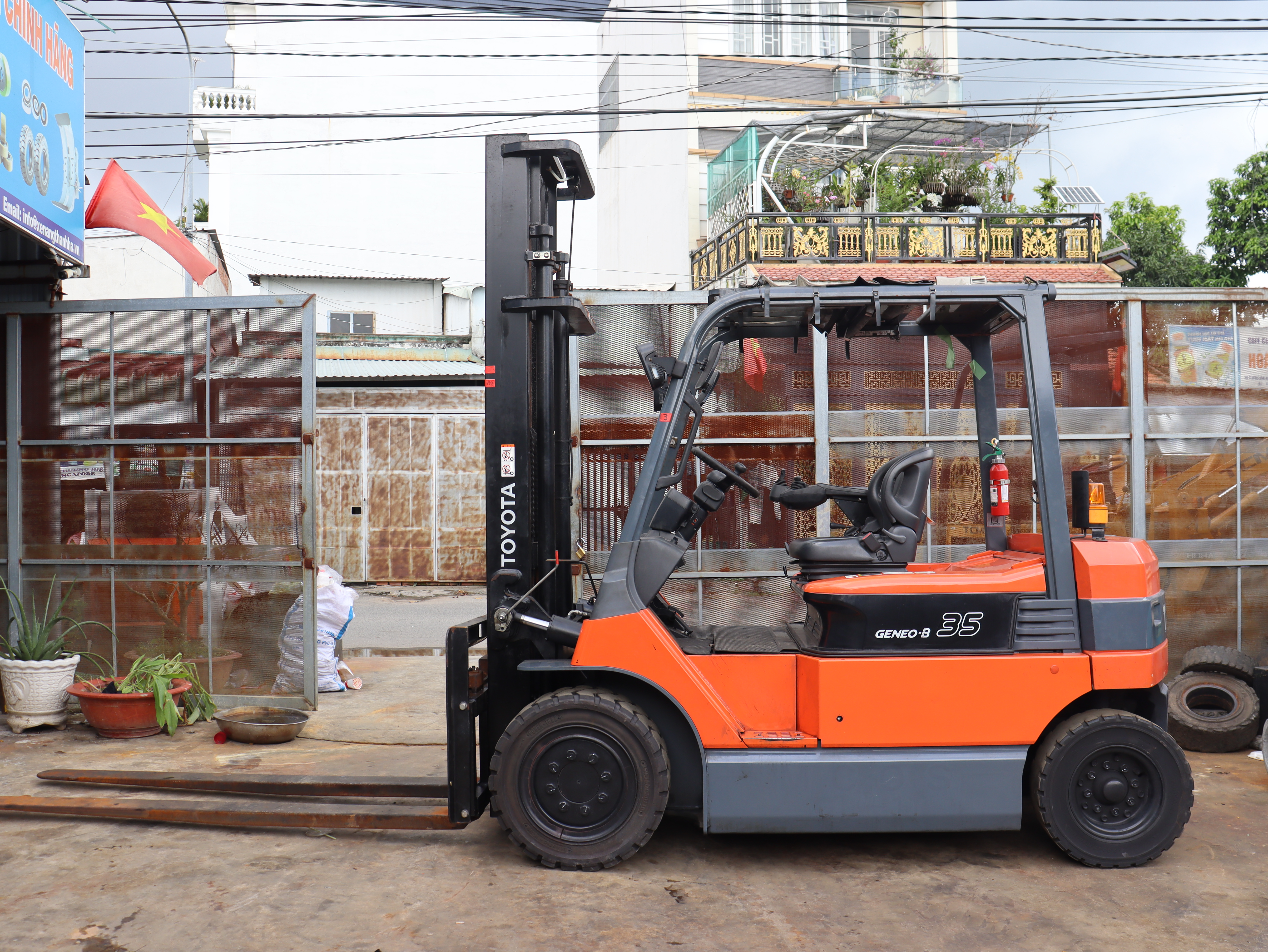 Chuyên cung cấp các loại xe nâng chất lượng tại Bình Dương và khu vực lân cận