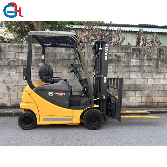 XE NÂNG ĐIỆN 1.5  THƯƠNG HIỆU KOMATSU.