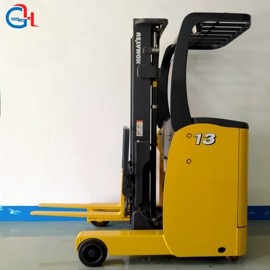 XE NÂNG ĐIỆN KOMATSU ĐỨNG LÁI 1,3 TẤN - TẠM HẾT HÀNG