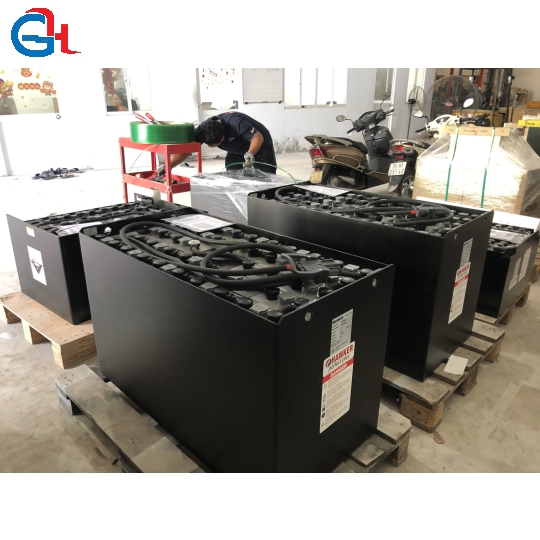 Bình Điện Xe Nâng Hawker